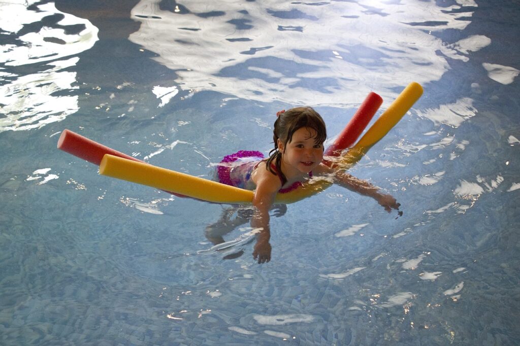 swimming, girl, noodles-445102.jpg